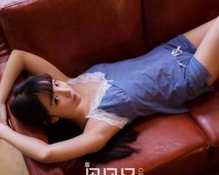 GIRLT果团网 – 欲望与优雅，周妍希在无圣光的美图里穿梭于高跟鞋的阴影。