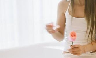 GIRLT果团网 – 你以为自拍只能是摆pose？周琰琳LIN最新作品集，开启奇妙自拍新视界！