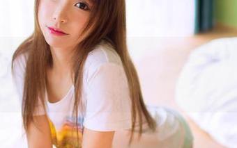 GIRLT果团网 – 校服合集：看莫雅琪如何玩转萌态与叛逆