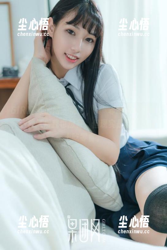 GIRLT果团网-龚玥菲 GIRLT果团网 - 啊哈,龚玥菲的运动原图,这种气质我也想有,但现实是我在沙发上吃零食。