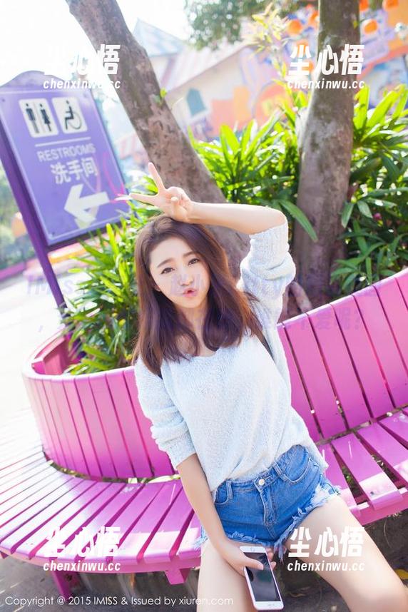 IMiss爱蜜社 - 赵小米Kitty的短裤美图，分享的时候我都在想，谁能不爱呢？