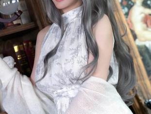 随意的Casual作品，Machi马吉的私拍让人想要模仿。