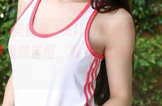 MyGirl美媛馆 – Ellie艾栗栗带你在线领略浴缸里的氛围，默默佩服她的选择和勇气