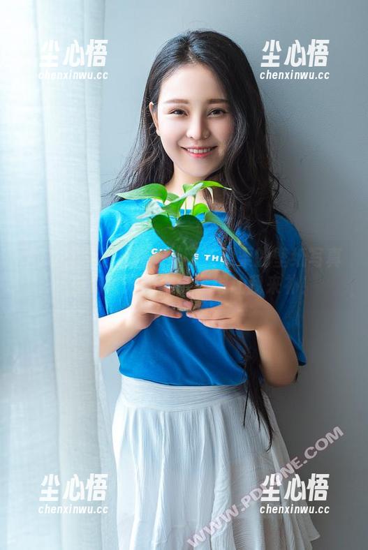 PDL潘多拉 - 看Ellie艾栗栗的壁纸写真，脑洞大开的剧情还得让我来补！