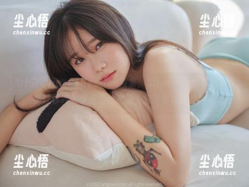 ArtGravia–Collection图集，Sira(시라)的美图保证会让你哼着小曲走出家门，意外穿帮的那种。
