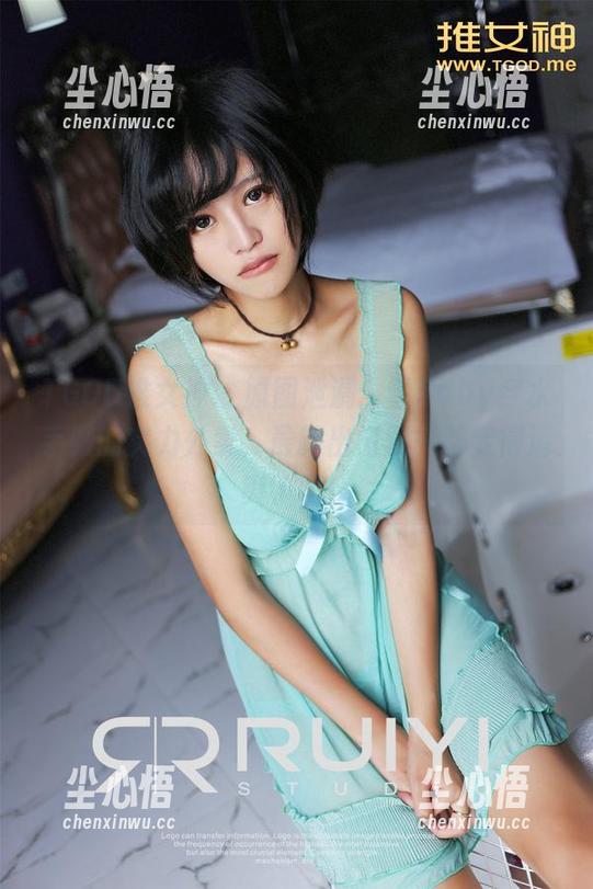 TGOD推女神 - 原图泄漏：雪Baby穿水手服的实力外卖，最新出门口气都变得清爽了呢！