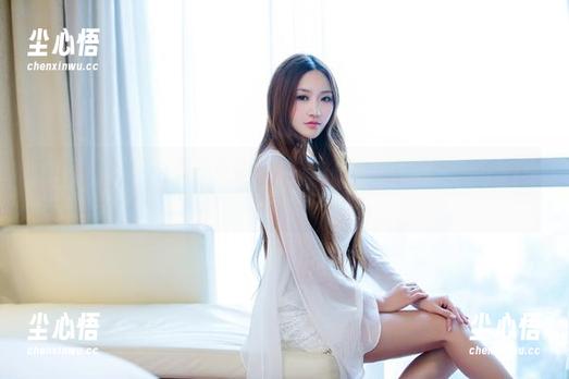 TuiGirl推女郎 - 学妹们集合！何何夕的最新写真集，还能帮你补习吗？