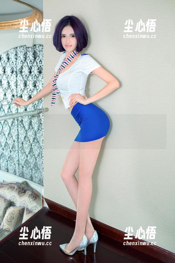 TuiGirl推女郎 - 李丽莎最新睡衣款，让你看看她又在家里干嘛，分享无极限啊！