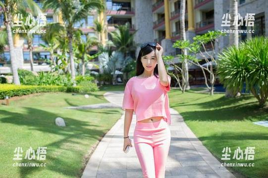 TuiGirl推女郎 - 艾栗栗：最新的‘套装’，但谁还在意搭配呢？