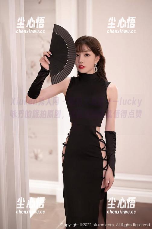 Xiuren秀人网 - 福利大放送——lucky咏丹的旅拍原图，光是这构图就值得点赞！
