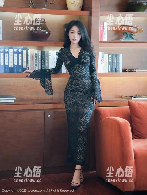 Xiuren秀人网 - 小Kiki的女仆，不只有萌，还有那种说不清楚的诱惑，你懂的，美图如画。