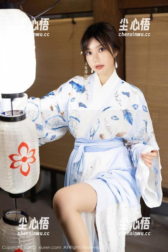 Xiuren秀人网 - 张思允Nice短裙大公开，高清内容让你心花怒放