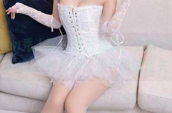 Xiuren秀人网 – 照片流转，金幼汐Vivian的女神图册：光与影的迷失