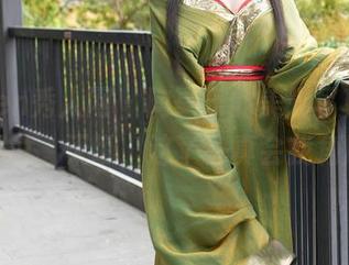 Xiuren秀人网 – 陶喜乐的美脚写真，我只想说，天哪，这丫头真会找角度。