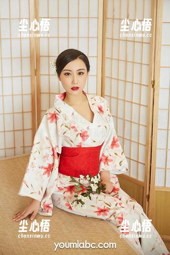 YouMi尤蜜荟-李承美 YouMi尤蜜荟 - 精选,李承美牛仔裤图包。有一种‘我就是这条街的风’的感觉!