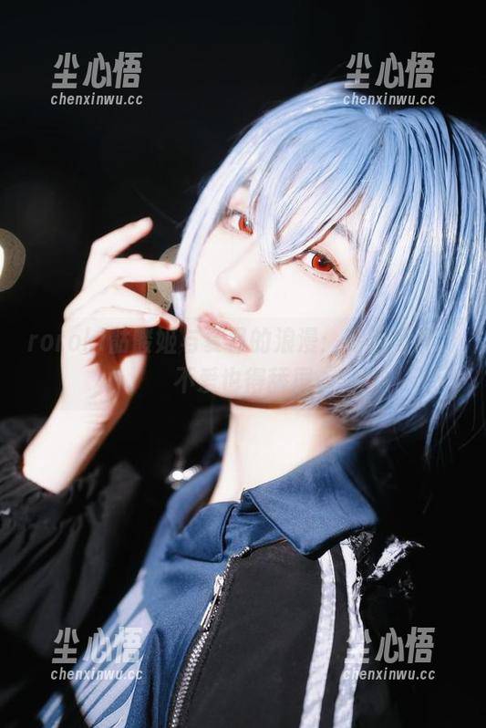 roroki骷髅姬与夏日的浪漫：高清写真，不爱也得舔屏