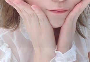 学姐范儿满满，けん研(けんけん)的美图让人重新定义“学姐”。
