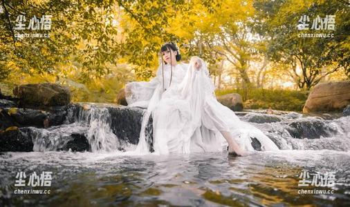 你的负卿 在线无敌“你的负卿”连衣裙美图!都说好女人魅力外露,那我来看看真正的在线实力!
