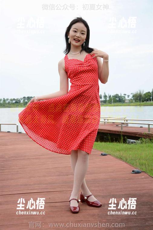 初夏女神 - 点点在轰轰烈烈的潮流中在线：作品太有风，结果连我自己都追不上！