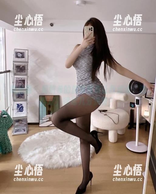 微密圈 - 周妍希的旗袍图集让我想说：这穿搭，得给几分点赞？