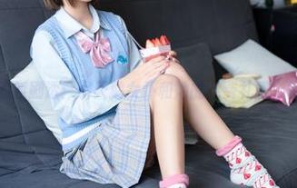 喵糖映画的新剧透：小天鹅女仆和她的免费礼服，快来瞧瞧！