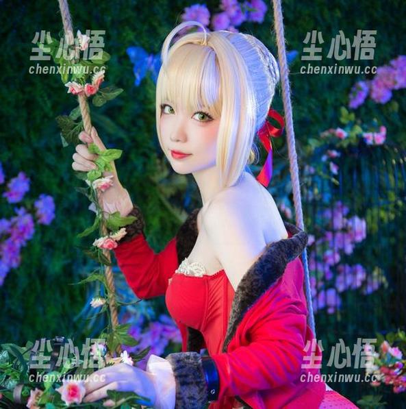 妖少you1的时崎狂三图片，早晚要成为我的壁纸，原图一看就觉得要被侵犯！