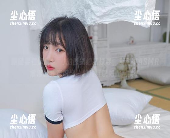 跟随姜仁卿(강인경)的原图细腻探寻，那甜蜜ASMR常常让我意识到，照片可以如此温柔。