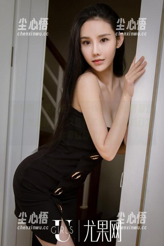 尤果网 - 更新来了——Wendy的制服套图，我暗自想，这些样式要是能做成日常穿着就好了！
