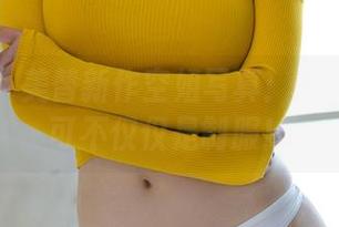 尤果网 – 美替新作空姐写真：图包里藏的可不仅仅是制服！