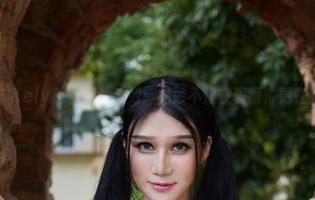 尤物馆 – Kely香香黑丝系列：绝妙不仅在表面，更在暗涌之下