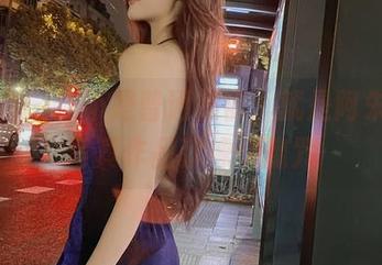 微密圈 – 这不是普通短裤，就是阿朱啊的写真作品就像个魔咒