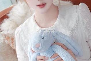 资源不多说，直接让嶋葵的万圣节美图上场，打个响亮的醋！