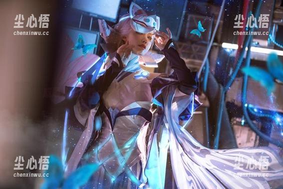 戚顾儿的魔性cos合集：杨玉环在王者里嗨翻天！
