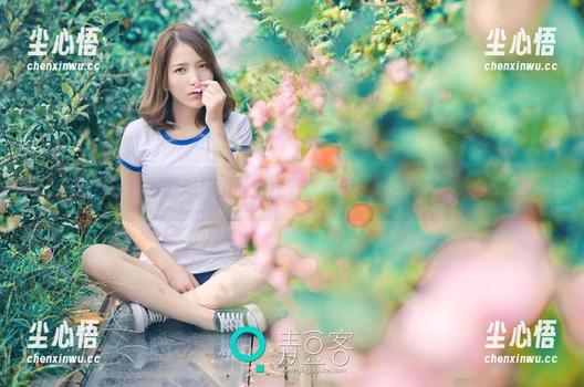 推女神 - 谭晓彤放出可爱狂潮，无圣光图包要火起来啦！