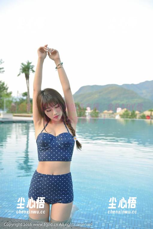 推女神 - 这图包里的连衣裙，金BABY你这是在秀本事吗？！