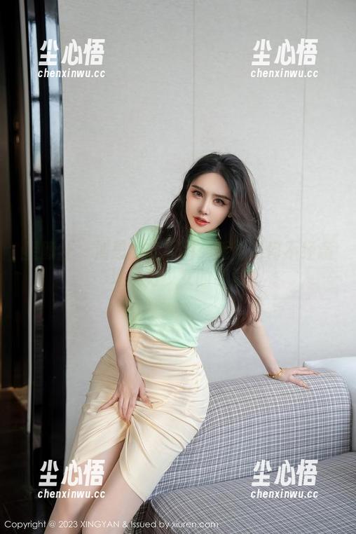 星颜社 - 潘思沁的原图：看她如何不经意地成为少女的导演