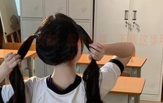 是你的阿薰呀的兔女郎：图库魅惑，下载这步可真得考虑清楚。