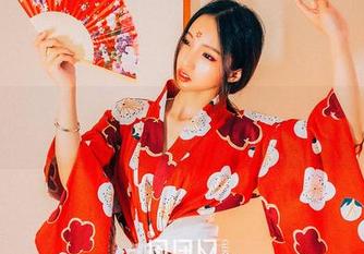果团网 – 私拍来袭，萌神妹妹化身空姐，资源不仅是美图，还有意想不到的配件哦！