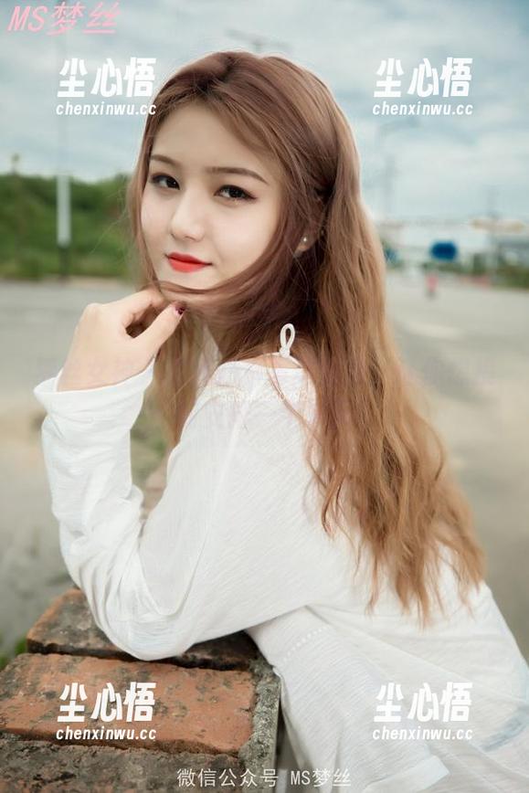 梦丝女神-香萱 梦丝女神 - 香萱短裤写真全集,让你想提前安排一个夏天