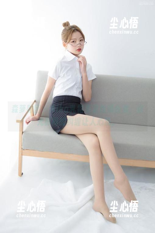 森萝财团-Aika 森萝财团 - Aika乳霜果足视频合集,这光影间的纠缠让人心乱。