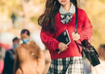 下载原图，为樱群教室打call，学霸们别想太认真！轻松点，友谊第一！