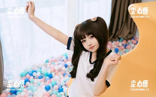 一抹红，爆机少女喵小吉如何把平淡变不一样，写真控快来！