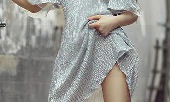 爱尤物 – 女神降临：艾小青美图合集，看完不晕倒才怪！