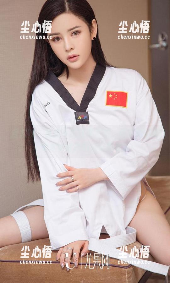 爱尤物 - 私拍不仅仅是姿势，葛征用资源一步步复刻我们忘记的欢乐！