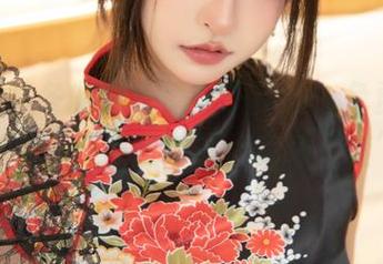 神楽坂真冬的白贞德电子相册，免费下载就对了，效果足以让你高呼“哇”！