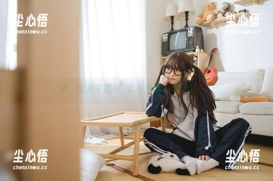 咦，图库中的神沢永莉星期四好好玩儿！