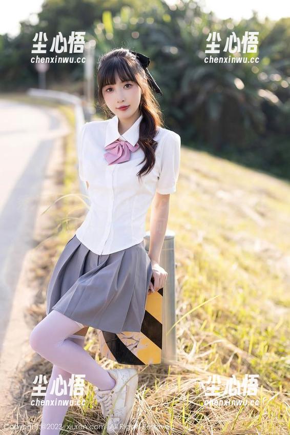 秀人网-奈汐酱nice 秀人网 - 喂,奈汐酱nice在线打卡,原图双人合影,顺便问问我在哪?