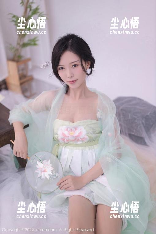 秀人网 - 谁能抵挡李丽莎的豹纹魅力？快来免费拿！