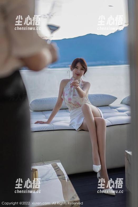 秀人网 - 王曼柔的女朋友集合更新：如果你还没见过，就太可惜了！