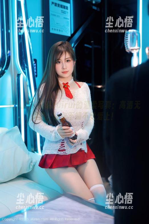 秀人网 - 瑞瑞ruirui的温柔写真：高清无死角，让你不知不觉爱上！